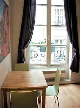Hotel Saint Sulpice *