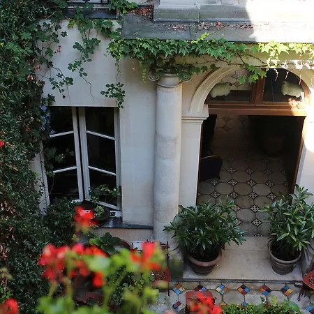 Saint Sulpice Hotel *